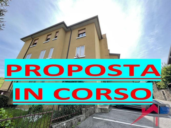 trilocale con ampia taverna Caprino Bergamasco