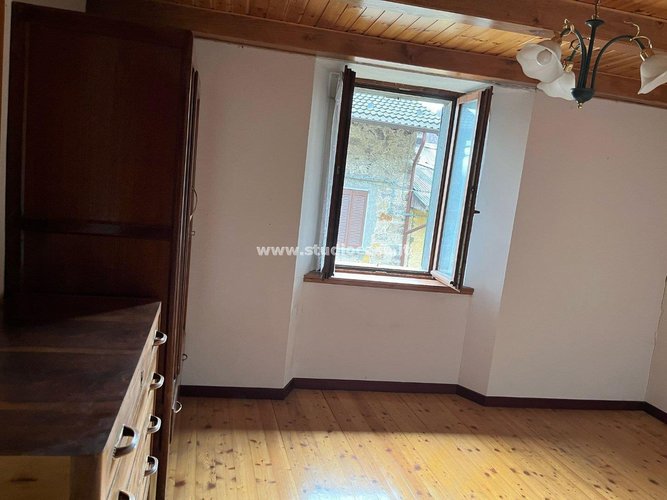 NEL CENTRO DI UN ANTICO BORGHETTO! Cusio