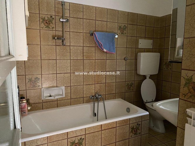 GUARDA CHE VISTA! Dossena