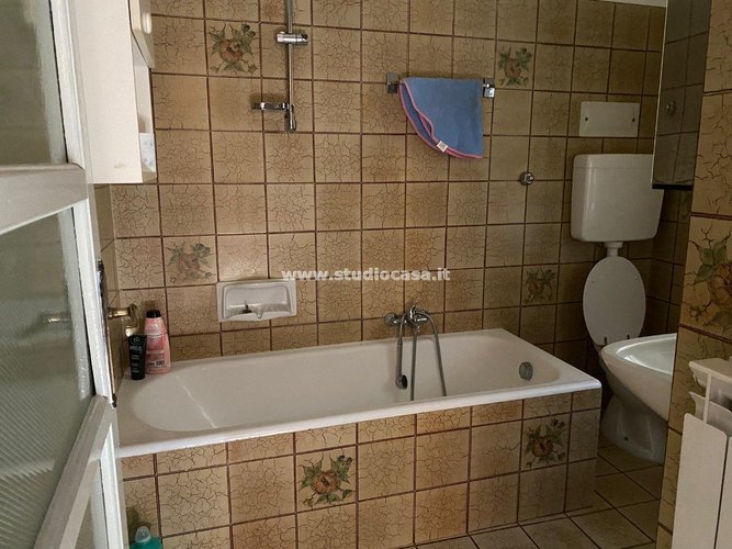 GUARDA CHE VISTA! Dossena