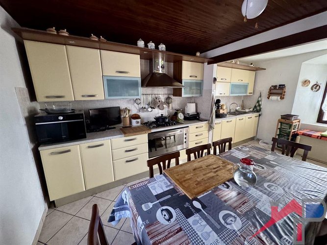 Ampio appartamento ultimo piano Cisano Bergamasco