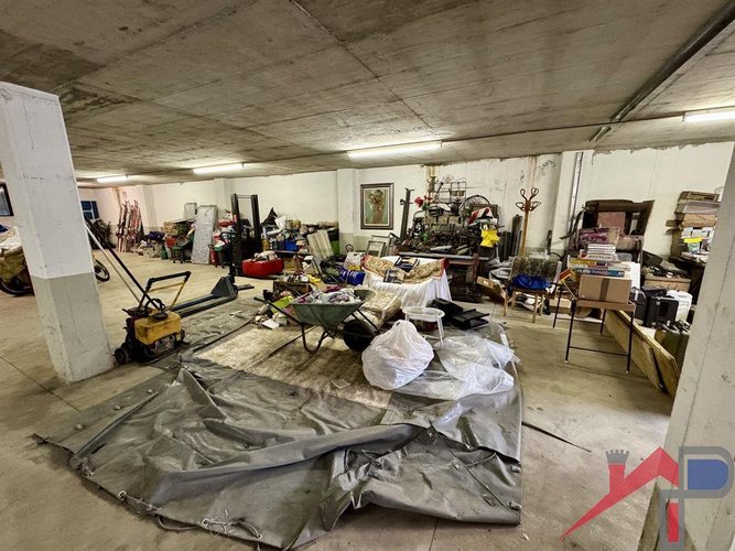 Magazzino in vendita Villa d'Adda