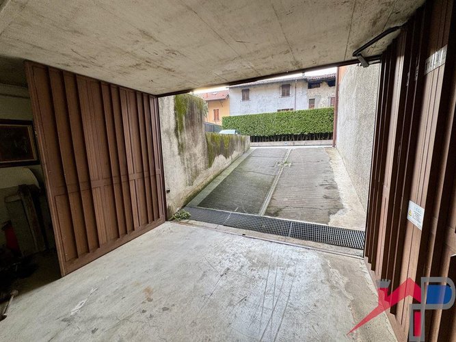 Magazzino in vendita Villa d'Adda