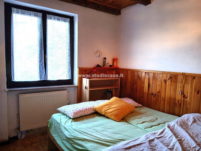 A POCHI MINUTI DAL CENTRO! Costa Serina