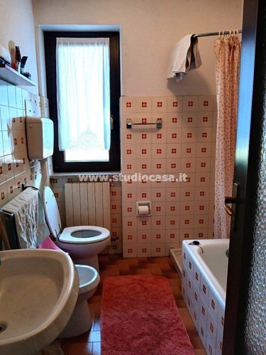 A POCHI MINUTI DAL CENTRO! Costa Serina