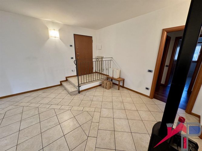 Trilocale con doppi servizi Cisano Bergamasco