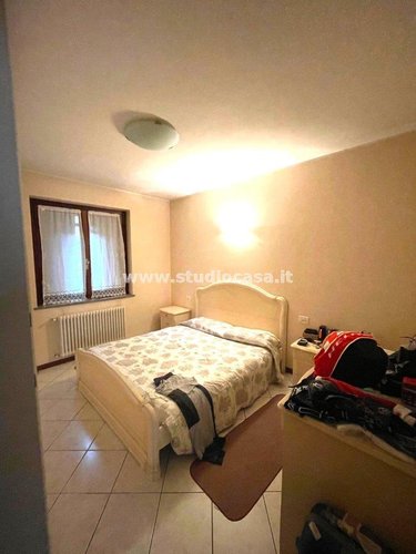 IN CASETTA TRIFAMILIARE SENZA SPESE CONDOMINIALI! Zogno