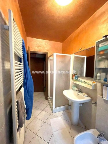 IN CASETTA TRIFAMILIARE SENZA SPESE CONDOMINIALI! Zogno