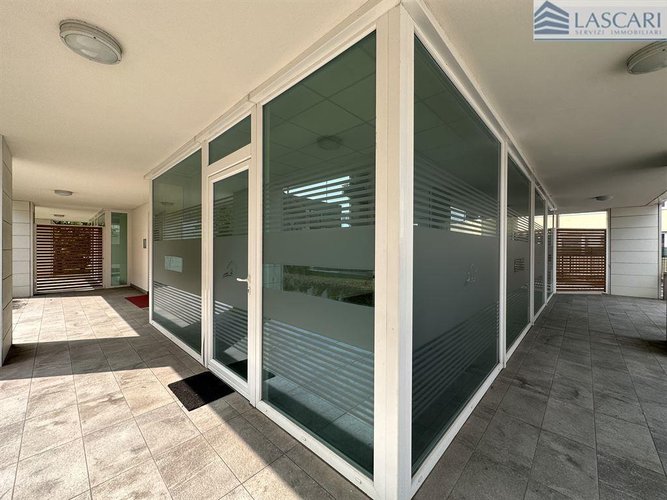 Negozio 2 locali - Rif. 99 Bergamo