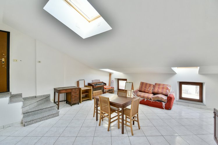 Centrale - 7/25 Fenegrò