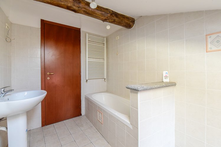 Centrale - 7/25 Fenegrò