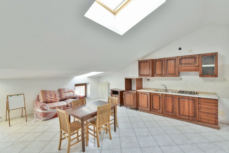 Centrale - 7/25 Fenegrò