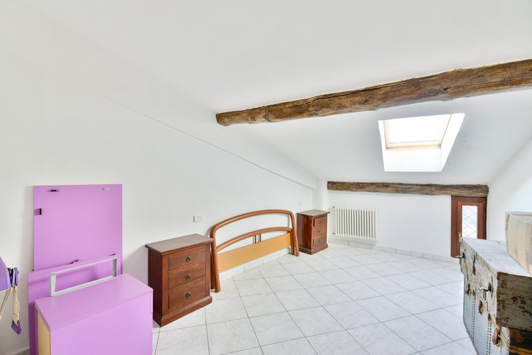 Centrale - 7/25 Fenegrò