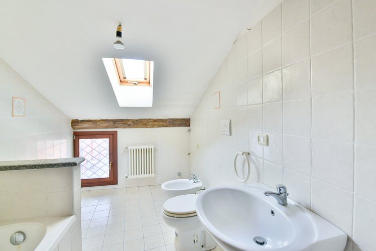 Centrale - 7/25 Fenegrò