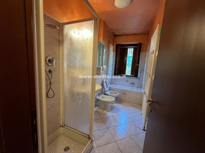 IN CASETTA TRIFAMILIARE SENZA SPESE CONDOMINIALI! Zogno