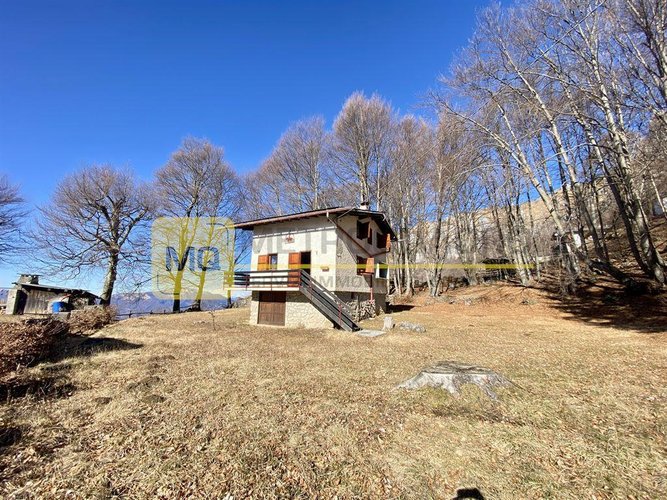 Casa Indipendente ai Piani dei Resinelli (LC) - Località "Foppe" Mandello del Lario