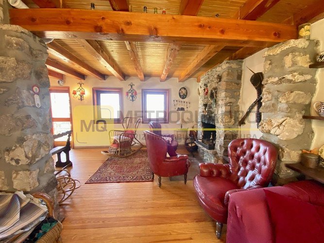 Casa Indipendente ai Piani dei Resinelli (LC) - Località "Foppe" Mandello del Lario