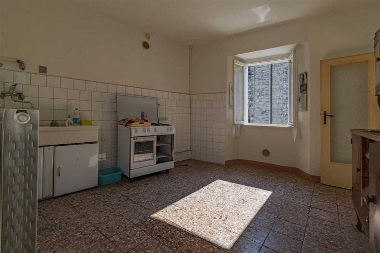 Zogno, imperdibile casa storica con giardino Zogno