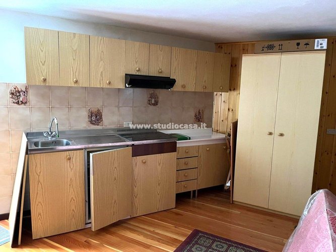 A DUE PASSI DAL LAGHETTO! Carona