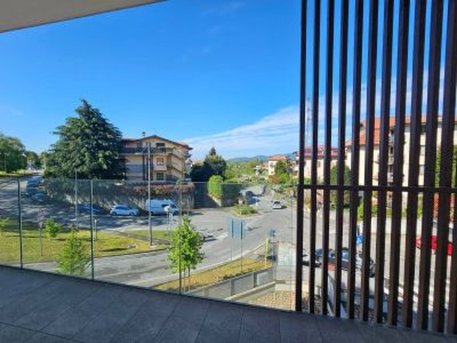 RESIDENZIALE/COMMERCIALE Villa d'Almè