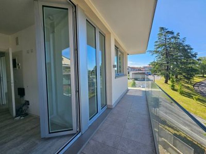 RESIDENZIALE/COMMERCIALE Villa d'Almè