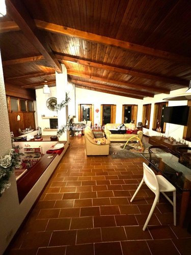 SIGNORILE VILLA SINGOLA! Oltre il Colle