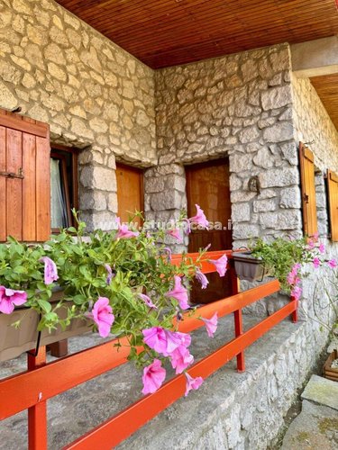 SIGNORILE VILLA SINGOLA! Oltre il Colle