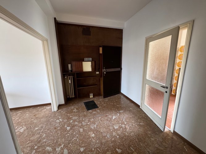 QUADRILOCALE IN VIALE GIULIO CESARE Bergamo