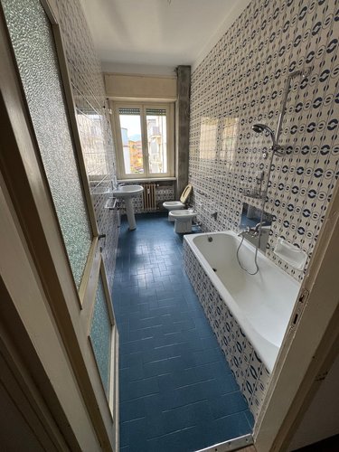 QUADRILOCALE IN VIALE GIULIO CESARE Bergamo