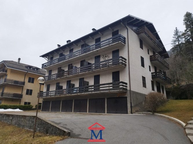 Trilocale Piazzatorre