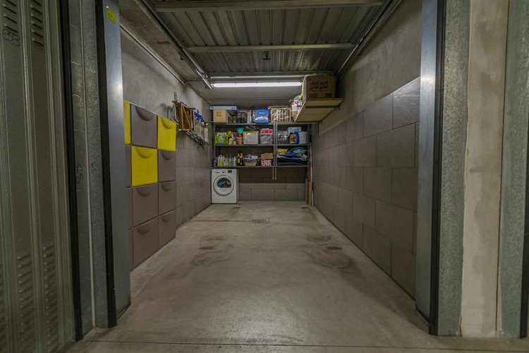 Sedrina, vicino al centro, adorabile trilocale con box auto. Cornalba