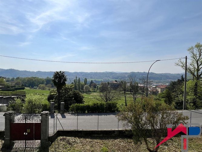 PRESTIGIOSA VILLA SINGOLA PRIMI '900 VILLA D'ADDA ALTA Villa d'Adda