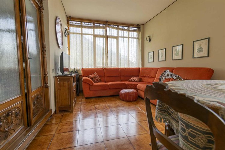 Serina esclusiva villa singola con box auto Serina