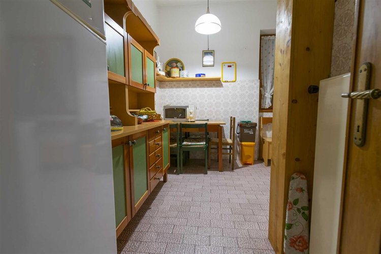 Serina esclusiva villa singola con box auto Serina