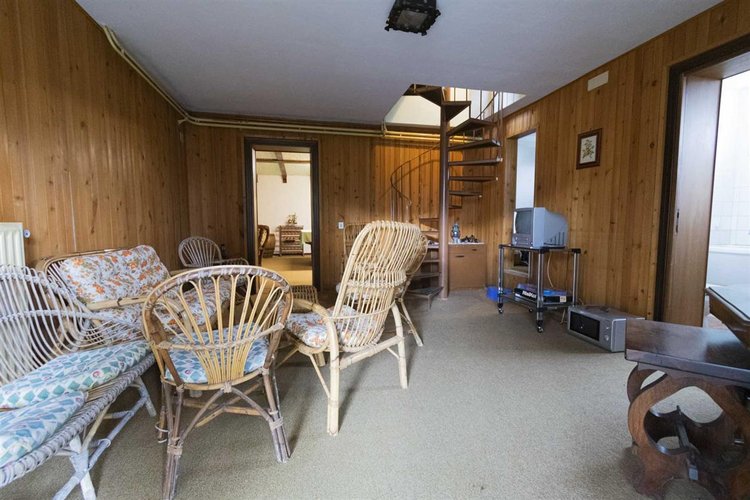 Serina esclusiva villa singola con box auto Serina