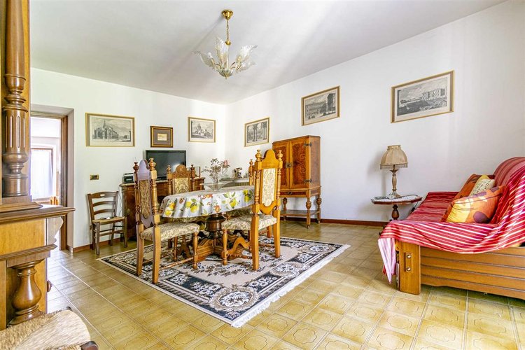 San Giovanni Bianco vendesi trilocale San Giovanni Bianco