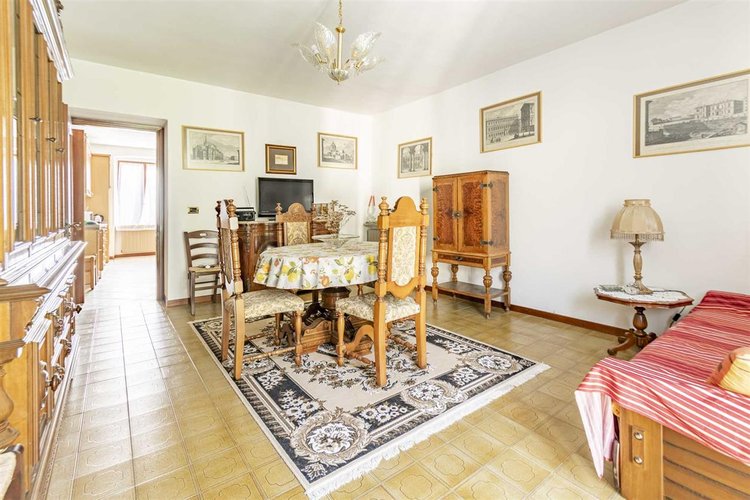 San Giovanni Bianco vendesi trilocale San Giovanni Bianco