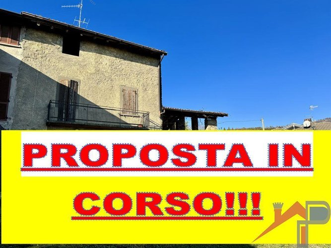 Pontida Porzione di rustico con giardino privato Pontida