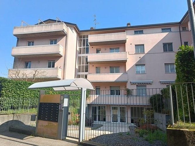 Appartamento 3 locali - Rif. 189 Lipomo