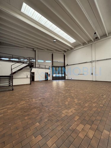 CAPANNONE RICCIOLI Lecco