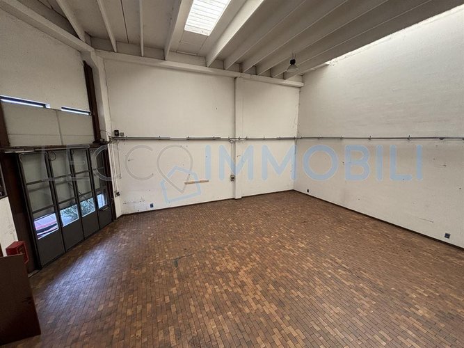 CAPANNONE RICCIOLI Lecco