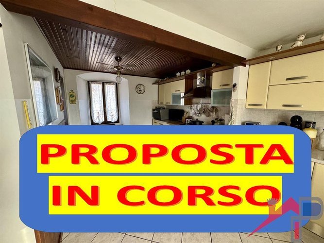 Ampio appartamento ultimo piano Cisano Bergamasco