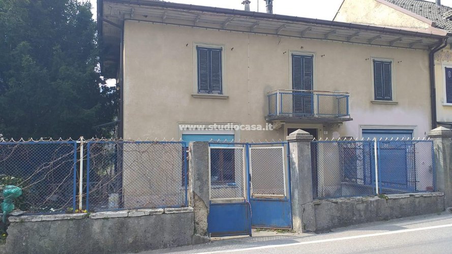 SOLEGGIATISSIMA! Serina