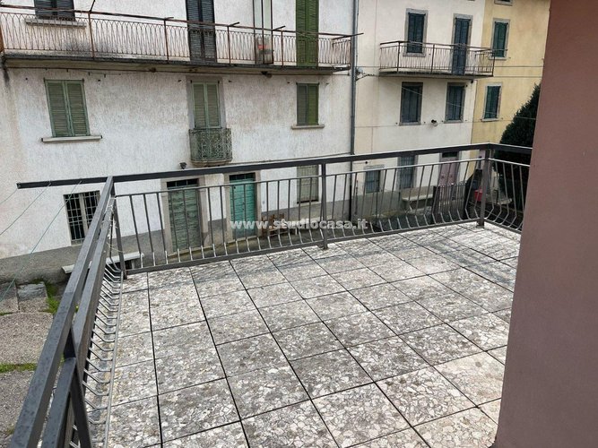 NESSUNA SPESA CONDOMINIALE! Costa Serina