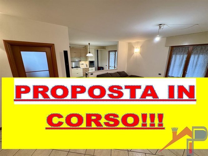 Trilocale con doppi servizi Cisano Bergamasco