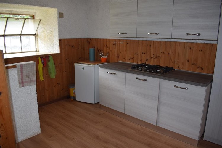 Serina posizione incantevole bilocale con taverna e arredo Serina