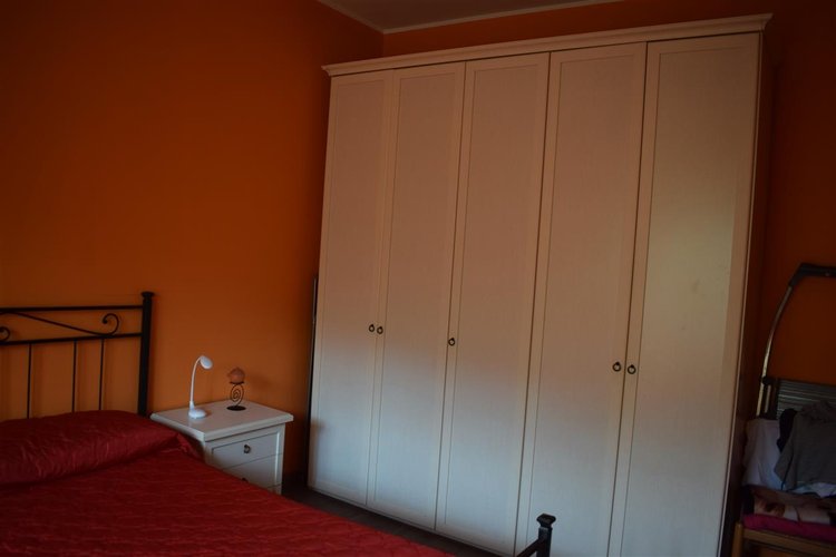 Serina posizione incantevole bilocale con taverna e arredo Serina