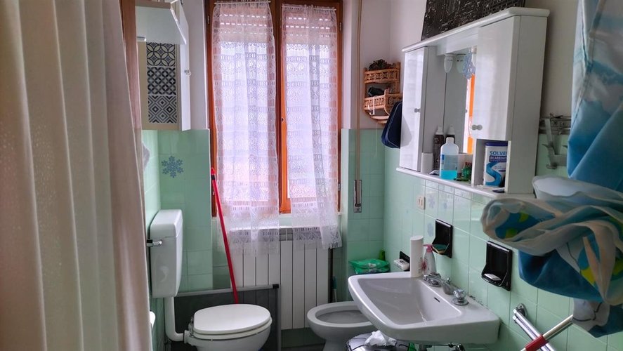 Cornalba imperdibile bilocale balconato arredato con cantina Cornalba