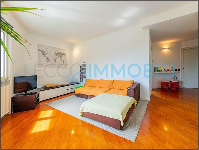 APPARTAMENTO MAZZUCCONI Lecco