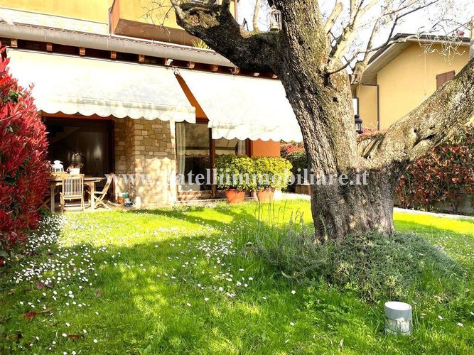 TREVIOLO - PORZIONE VILLA BIFAMILIARE